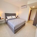Amplio apartamento con piscina en Serena del Mar