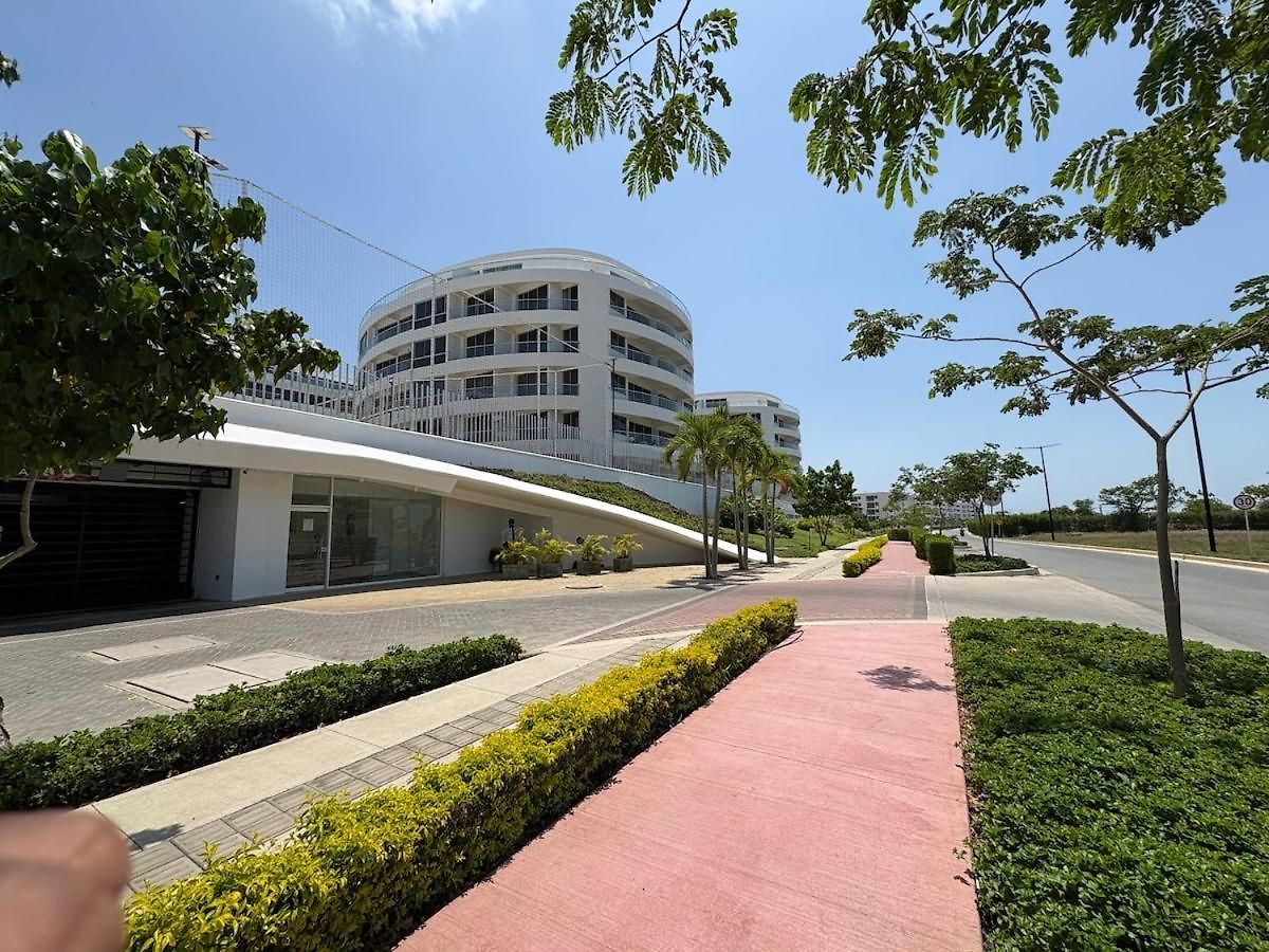 Apartamento Amplio Con Piscina En Serena Del Mar