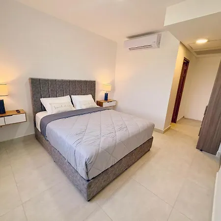 Apartamento Amplio Con Piscina En Serena Del Mar Cartagena