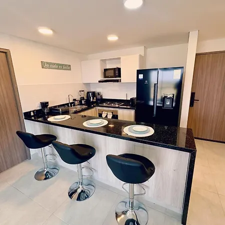 Apartamento Amplio Con Piscina En Serena Del Mar *