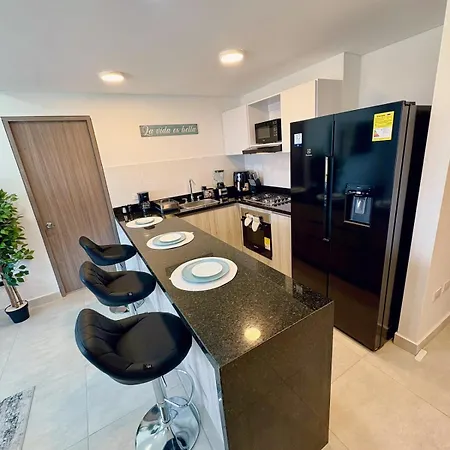 Apartamento Amplio Con Piscina En Serena Del Mar Cartagena